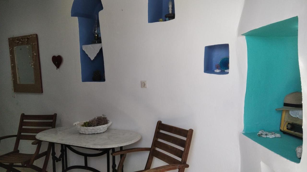 Traditional Renovated House In The Centre Of Anafi Exteriér fotografie