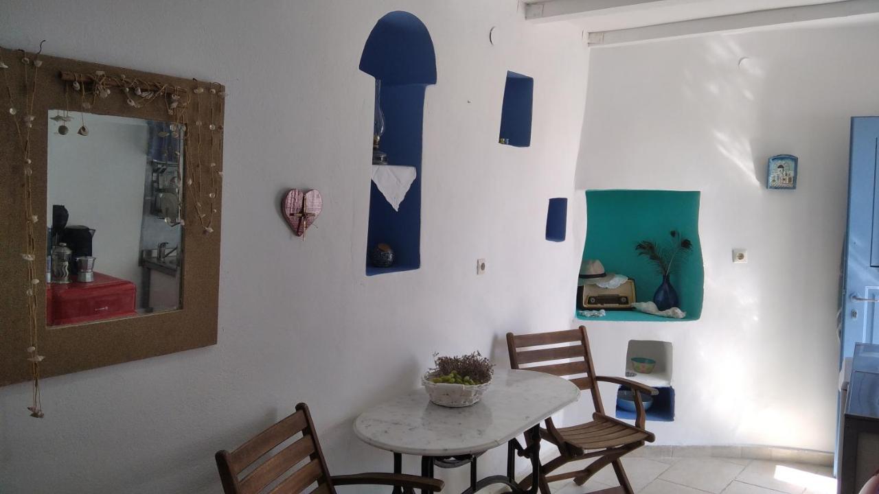 Traditional Renovated House In The Centre Of Anafi Exteriér fotografie